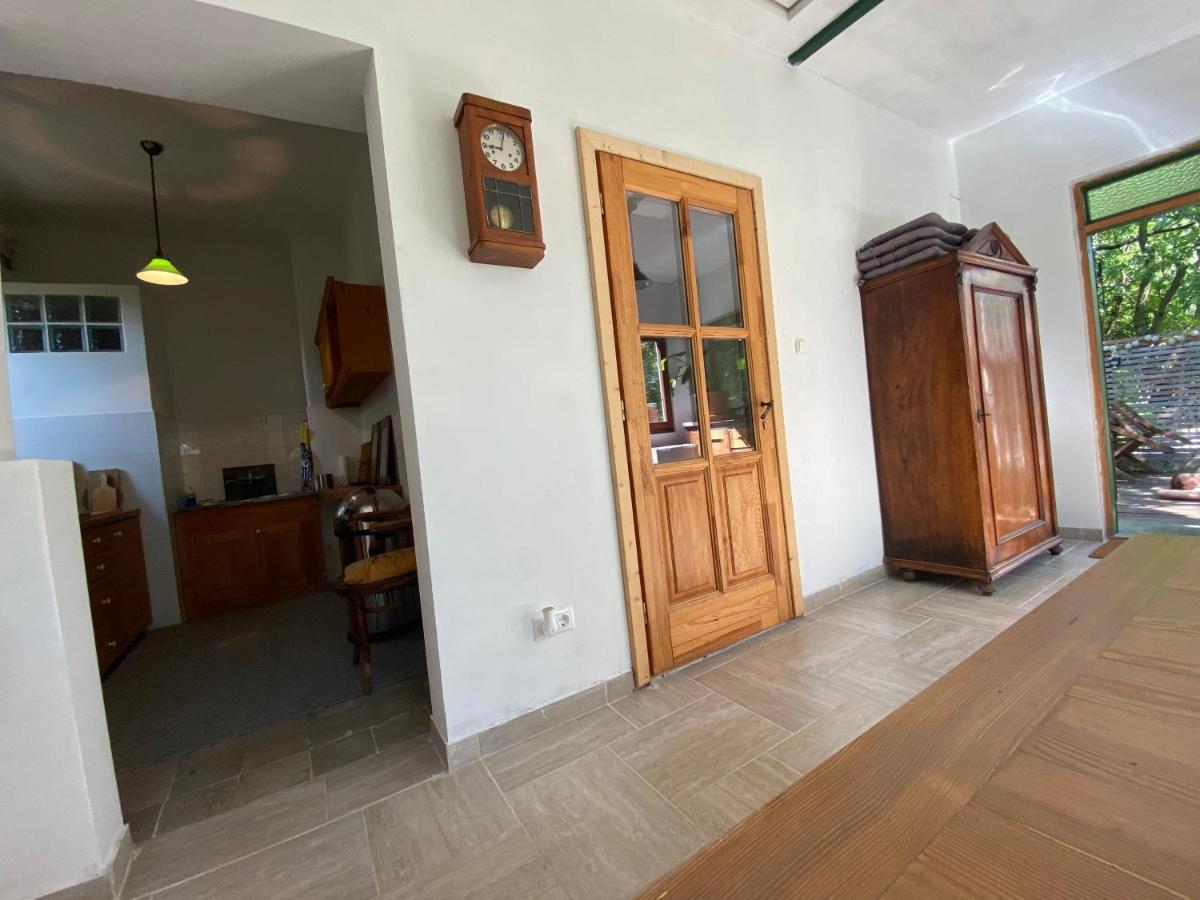 Rustic Cottage & Garden Retreat On Buda Hilltop 부다페스트 외부 사진