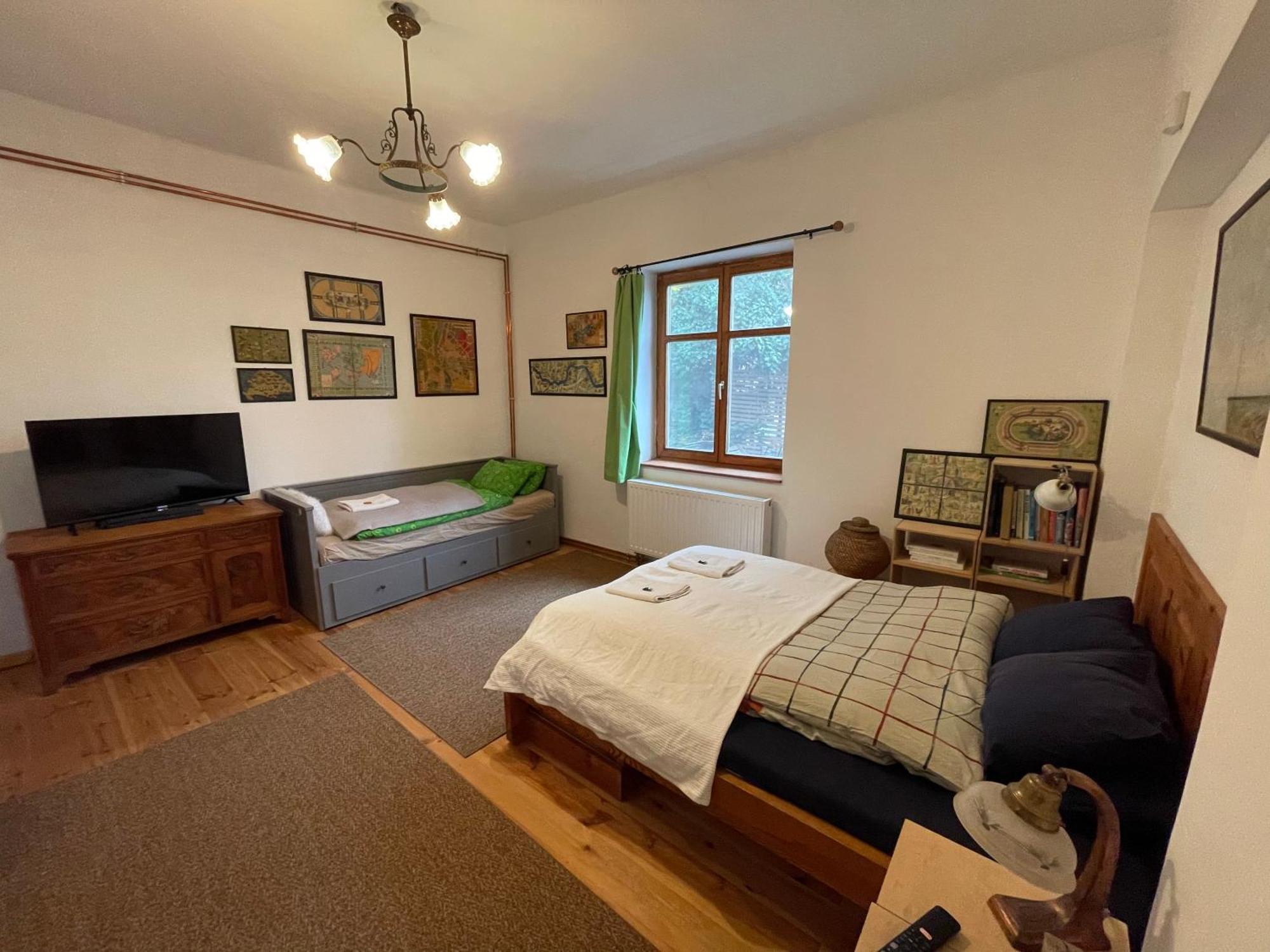 Rustic Cottage & Garden Retreat On Buda Hilltop 부다페스트 외부 사진
